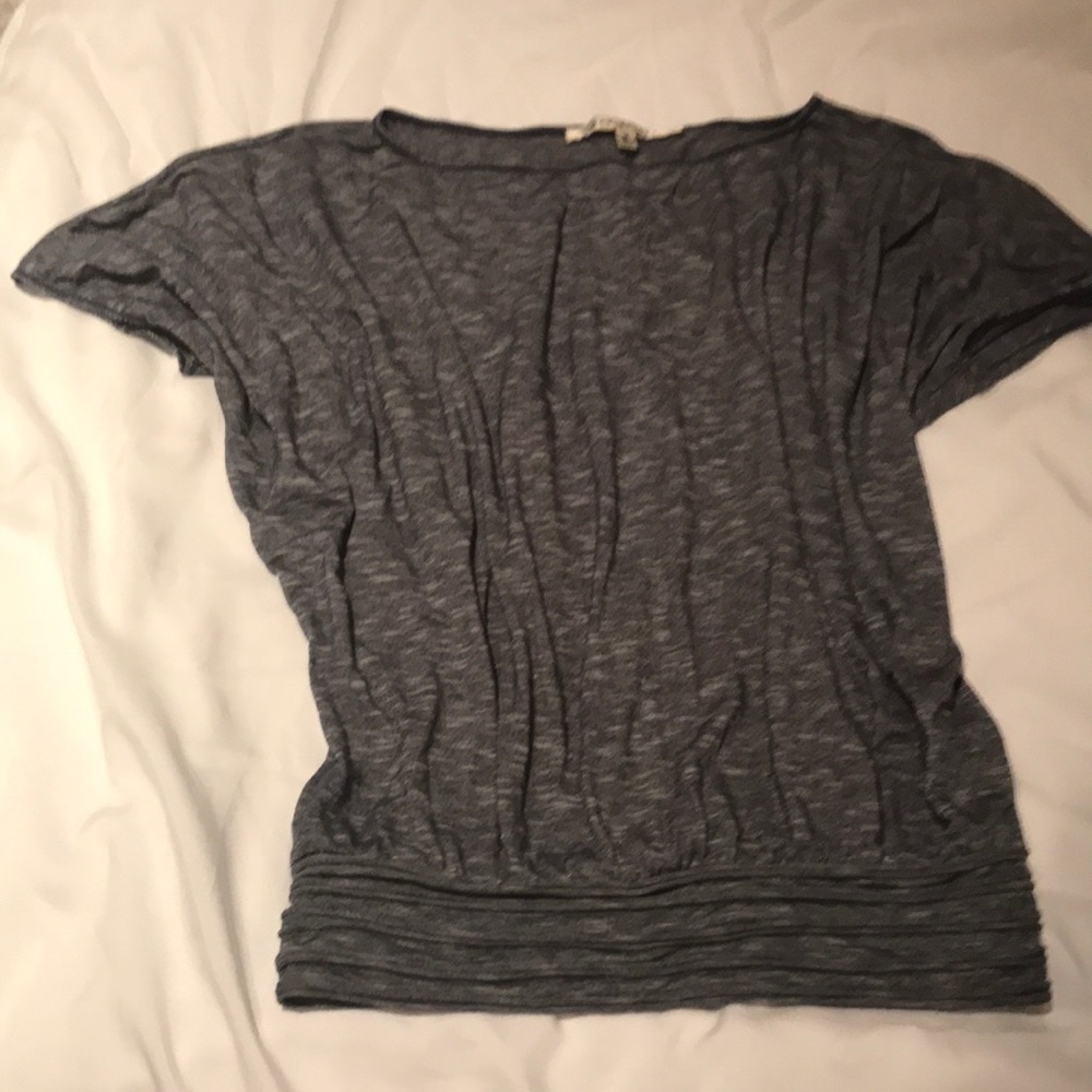 Max Studio blouse. - Picture 2 of 3